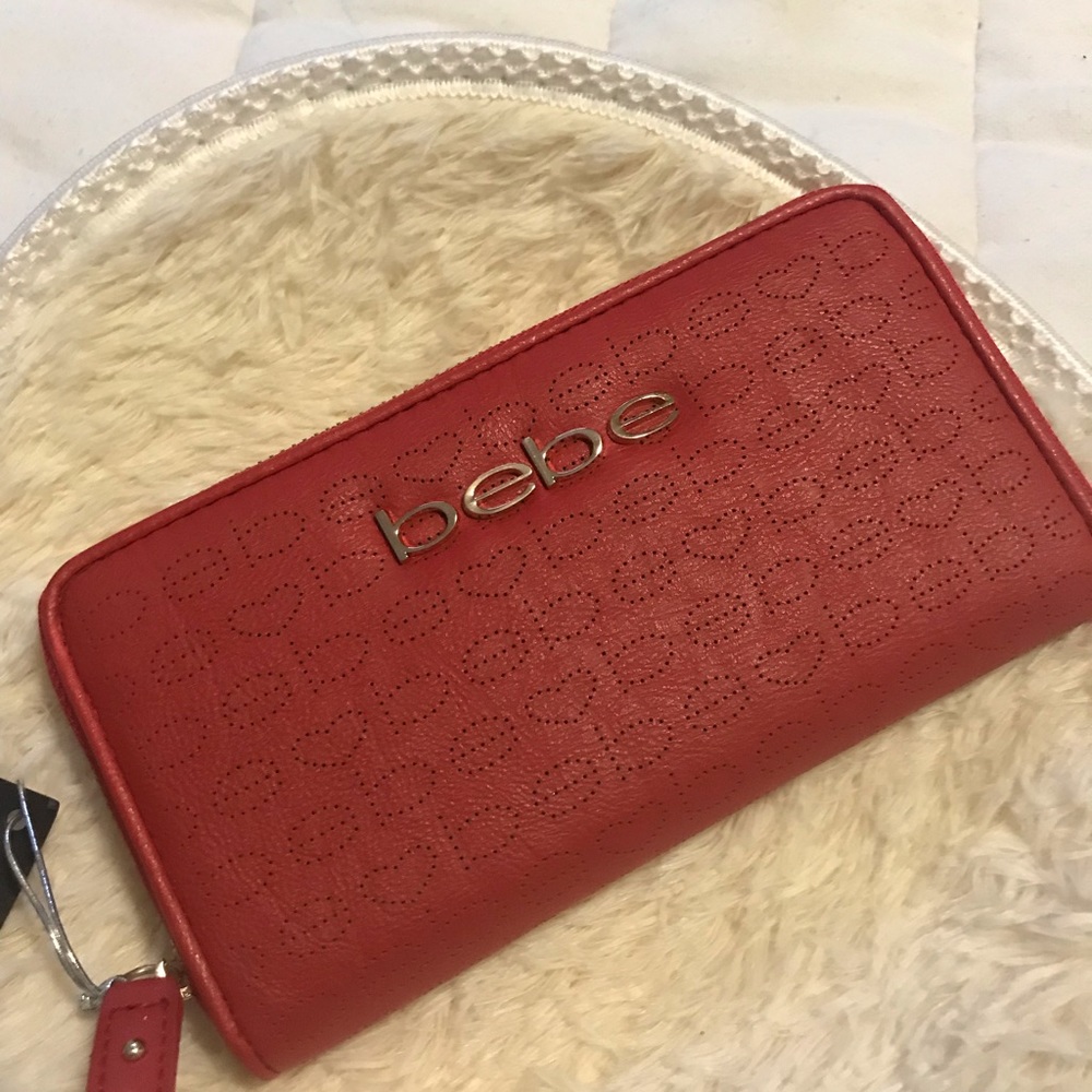 Bebe long wallet
